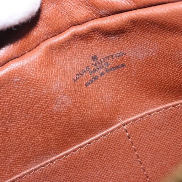 LOUIS VUITTON Monogram Compiegne 28 Clutch Bag M51845 LV Auth 132051 - Picture 9 of 16